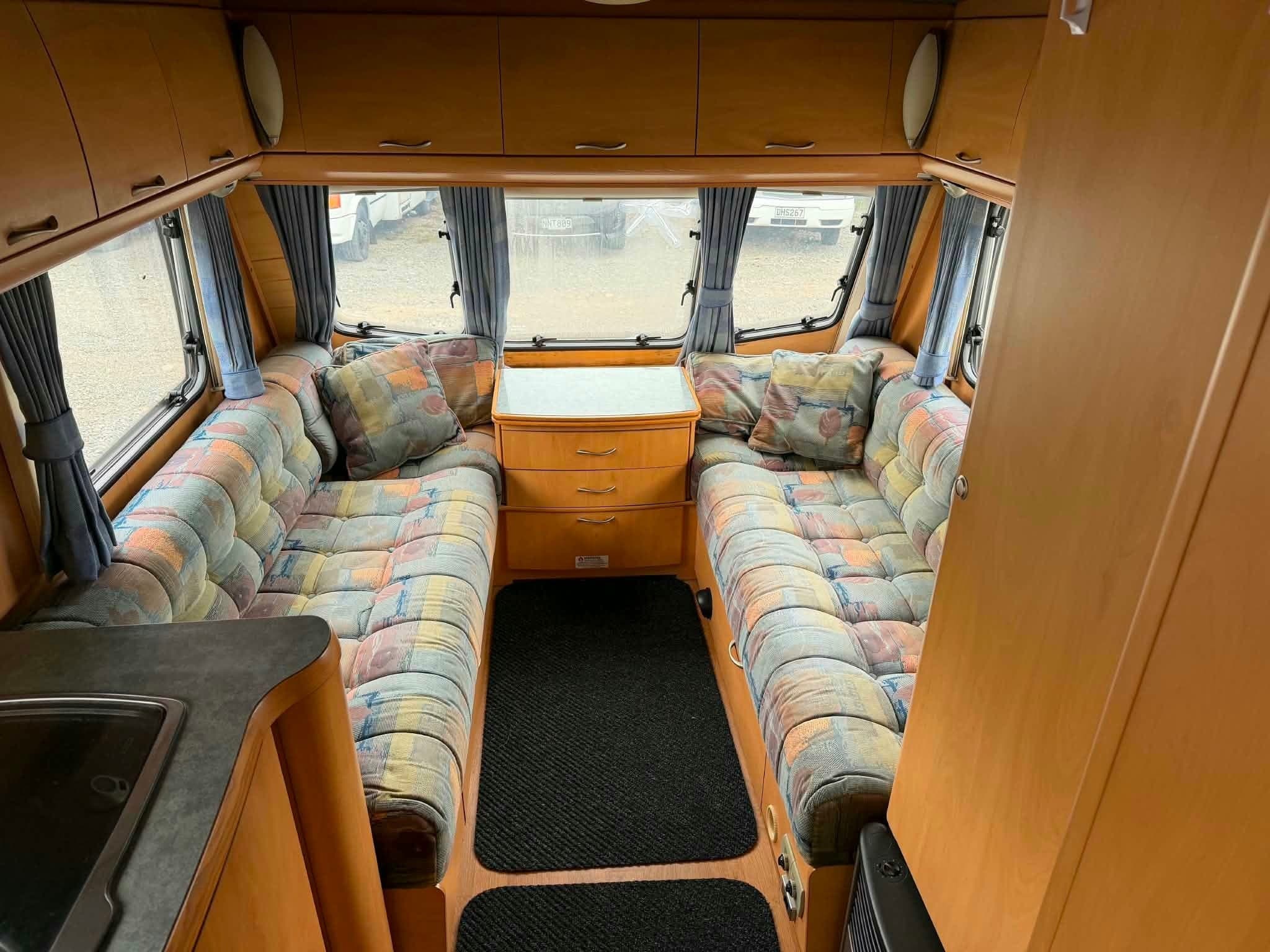 2004 Lunar Delta 620