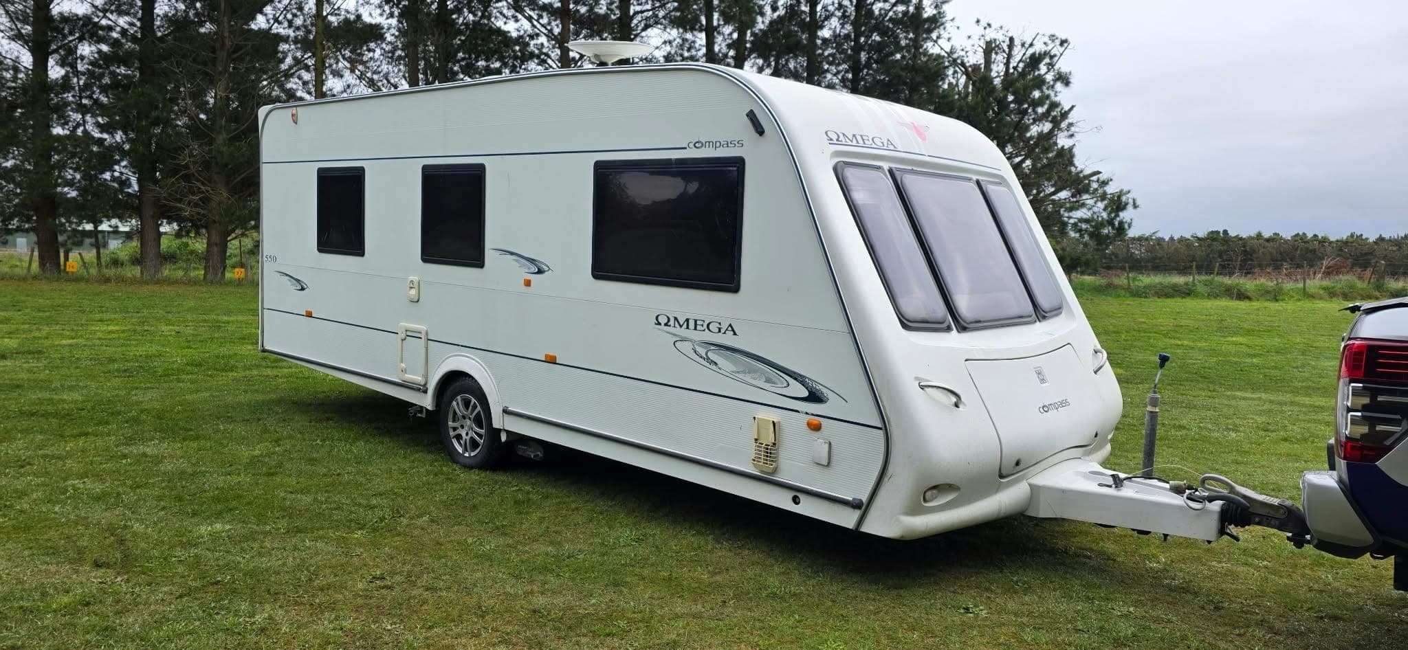2008 Compass Omega 550